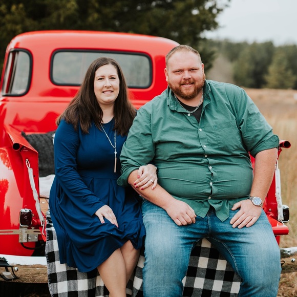 Meet your Posher, Amanda - Picture 1 of 1